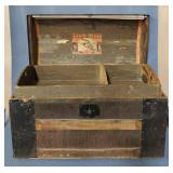 Antique Camel Back Travel Trunk With Interior Tray, 28" x 14" x 17.5"