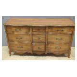 Vintage Dixie Bow Front 9 Drawer Dresser, Model 904, Dovetail Construction, 33" x 58.5" x 20", Missi