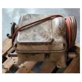 The Ridge Tool Co. Ridgid Electric Powered 110V 1/4" to 2" Pipe Threader Threading Machine, Model 40