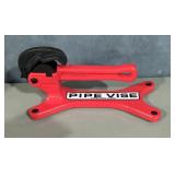 Bigfoot Aluminum Pipe Vise, Model Number PV01, In Original Box
