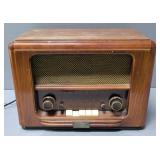 Stamford Spirit Of St Louis CD/AM/FM/Shortwave Radio, CD Powers On