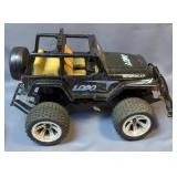 Vintage Nikko R/C 27Mhz Jeep Wrangler Lobo With Remote