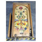 Vintage Chicago Coin Machine Mfg Co Coin Operated Racing Pinball Game