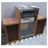 Pioneer Stereo Receiver, Model SX-1000TW, In Radio Cabinet, 37.5" 20.5" x16",Includes Pioneer C5-77 