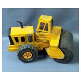 Tonka Jeep 4X4 Dune Buggy Toy, No Battery, And Tonka Mighty Roller Metal Toy Truck