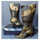 Midnight Velvet Lady