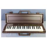 Yamaha PortaSound Keyboard Model PS-3, 3-1/2 Octaves, Powers On, In Carry Case