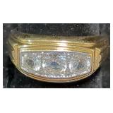 18K H.G.L Gold Ring With 3 Stones, Size 10, Approx 8.09 g Total Weight Includes Stone