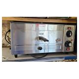 Star Multi-Purpose Countertop Toaster Oven/Cheese Melter, 10" x 19" x 17" 