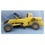 Tonka Pressed Metal Road Grader, 9" x 24" 