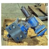 Erwin Heavy Duty 5" Bench Vise, Custom Modified To Fit Into Trailer Hitch 
