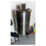 Dadant Stainless Steel Manual Crank Beekeeper’s Honey Spinner/Extractor, 43” Tall with Stand