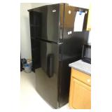 Amana Refrigerator, Model A8RXNGMWB01 with Automatic Ice Maker and Humidity Control Drawers