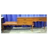 Unique National of Mt Airy Hotel Desk/Dresser Combo, Approx 8