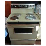 Whirlpool Electric Range with Oven, Model RFE3700D1, Chips in Enamel on Top, Works!