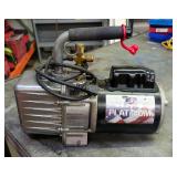Platinum Vacuum Pump, Model DV-200N