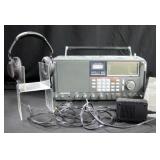 Grundig Satellit 800 Millennium World Receiver Excellent Condition w/ Manual and Headphones