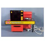 Betty Crocker Easy-Bake Oven By Kenner 