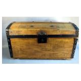 Wooden Dome Top Storage Trunk With Key
