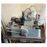 Sioux Valve Grinding Machine, Model 645L, With Rolling Stand Sioux Valve Grinding Machine, Model 645L, With Rolling Stand