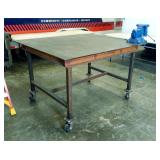 Metal Rolling Welding Table With Yost 5" Bench Vise, Model 450, Approx 36" x 58" x 48" Metal Rolling Welding Table With Yost 5" Bench Vise, Model 450, Approx 36" x 58" x 48"
