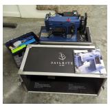 Sailrite Ultrafeed LSZ-1 Zigzag Sewing Machine with Case, Guidebook, and Accessories Sailrite Ultrafeed LSZ-1 Zigzag Sewing Machine with Case, Guidebook, and Accessories