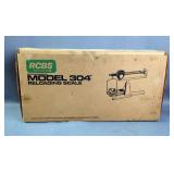 RCBS Model 304 Reloading Scale  RCBS Model 304 Reloading Scale