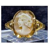 10k Gold Cameo Ring  10k Gold Cameo Ring