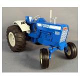 Ertl Die Cast Ford 8600 Tractor Replica 