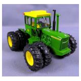 Ertl Britains 1/32 Scale 2003 National Farm Toy Show John Deere 7020 Die Cast Tractor Replica 
