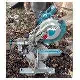 Makita 10" Compound Miter Saw Makita 10" Compound Miter Saw