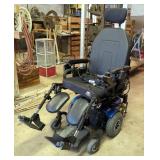 Quantum J6 Power Wheelchair by Pride Mobility Quantum J6 Power Wheelchair by Pride Mobility