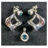 Matching 10K White Gold Diamond Earring & Pendant Set 