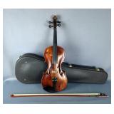 Jacobus Stainer Copy Violin with Bow and Case 