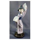 Lladro Porcelain "Madame Butterfly" #4991 11.75" Tall Figure