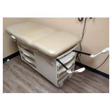 Midmark Ritter Manual Examination Table Model 204, With Three Side Drawers And Heated End Drawers, 3