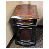 Hooker Furniture End Table
