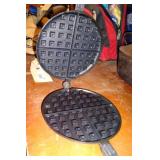 Wagner Ware #8 Waffle Iron With Wood Handles With Base