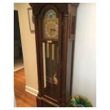 Beautiful Snowberry Circle