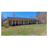 ONLINE ABSOLUTE AUCTION - 4BR/3BA BRICK HOME ON 0.85 Ac LOT IN TOWN