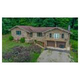 Online Absolute Auction: 4 BR / 3 BA Home w/ Det Garage on 6.59 Ac