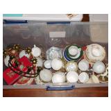 Cups & Saucers