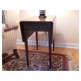 Drop Leaf Stands