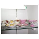 Cups & Saucers