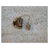 10k Pearl Pin