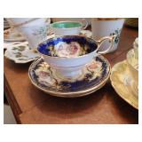 Cups &