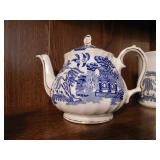 Blue Willow Teapot