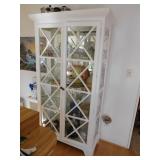 China/Display Cabinet
