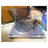 JVC Turn Table