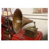Victrolas! Victrolas!